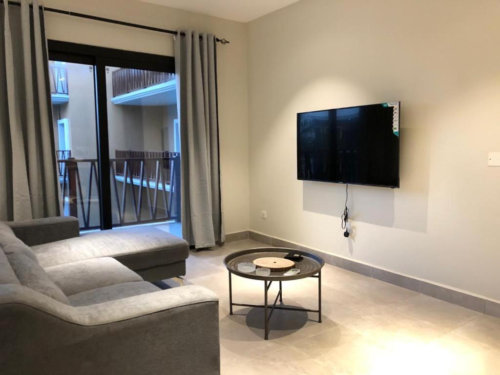 Forest View Apartments Kololi Bagian luar foto